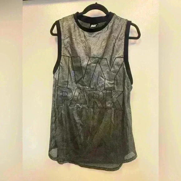 METALLIC LONGLINE TANK BY IVY PARK
Size S - Picture 2 of 6